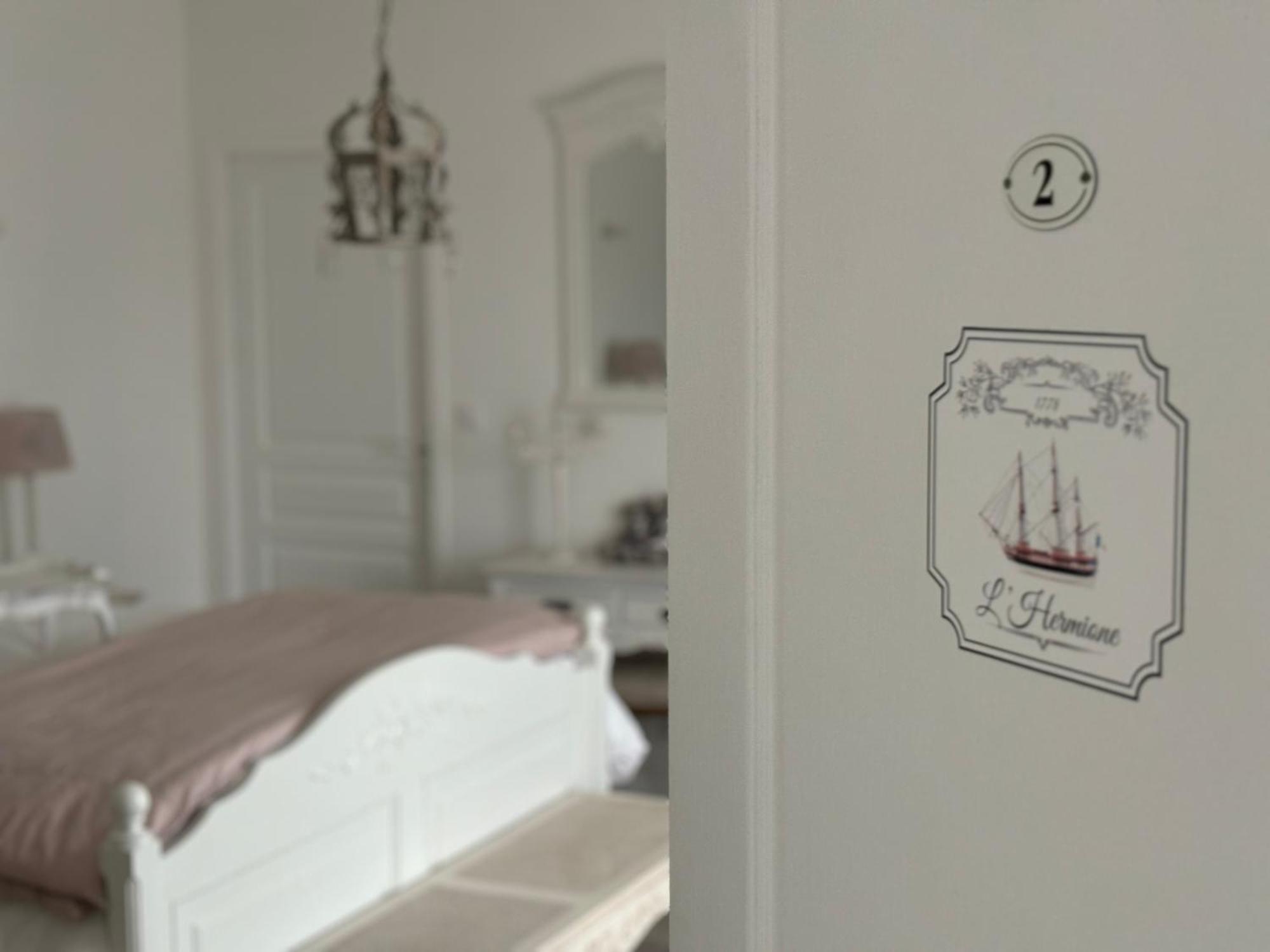Le Bonheur De L'Instant Hotel Saint-Medard-d'Aunis Екстериор снимка